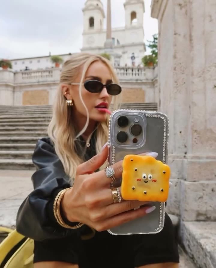 Phone grip