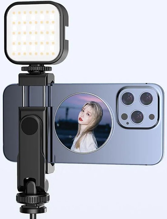 MAGNETIC SELFIE MIRROR