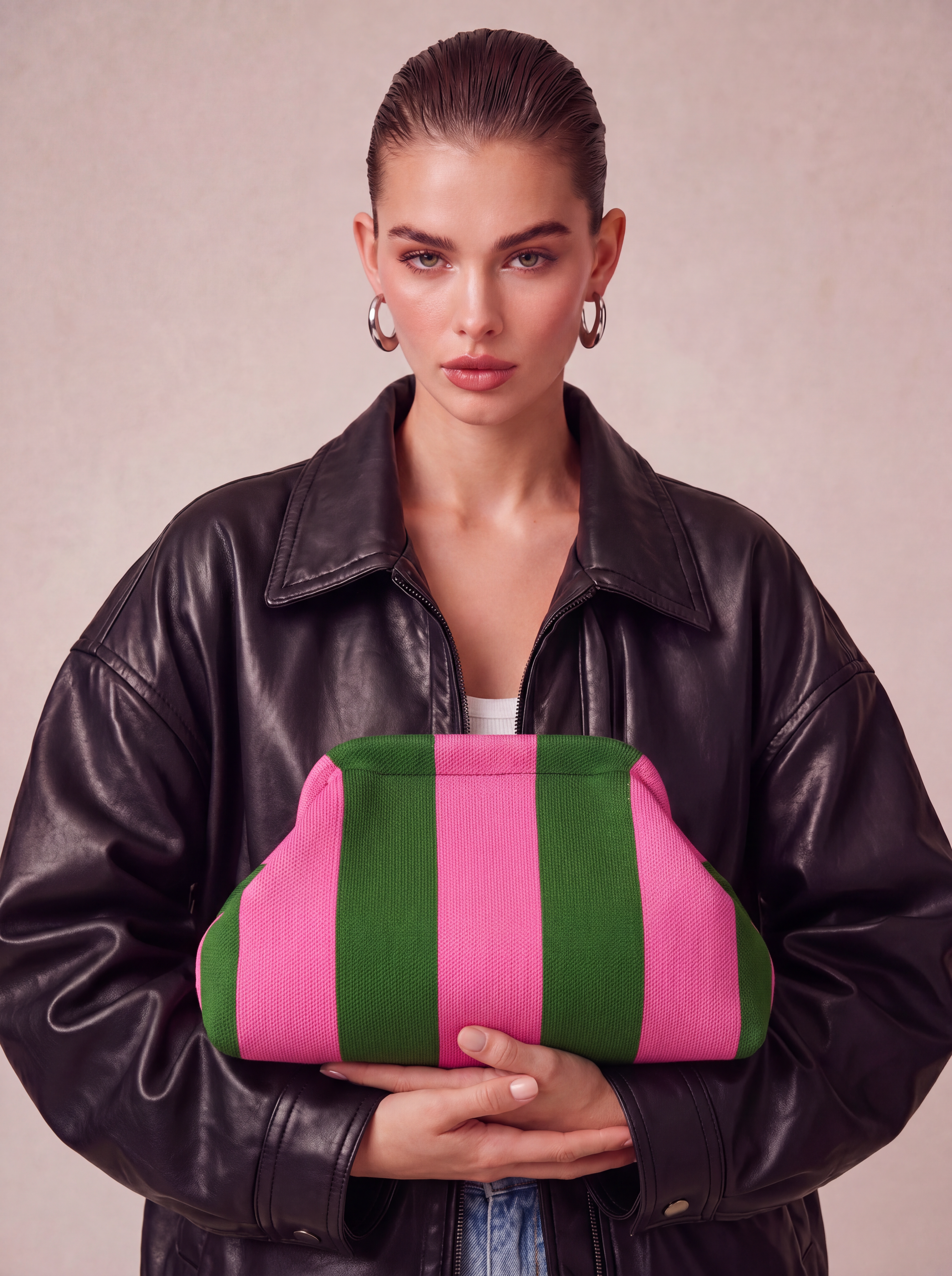 CITY GIRL POUCH