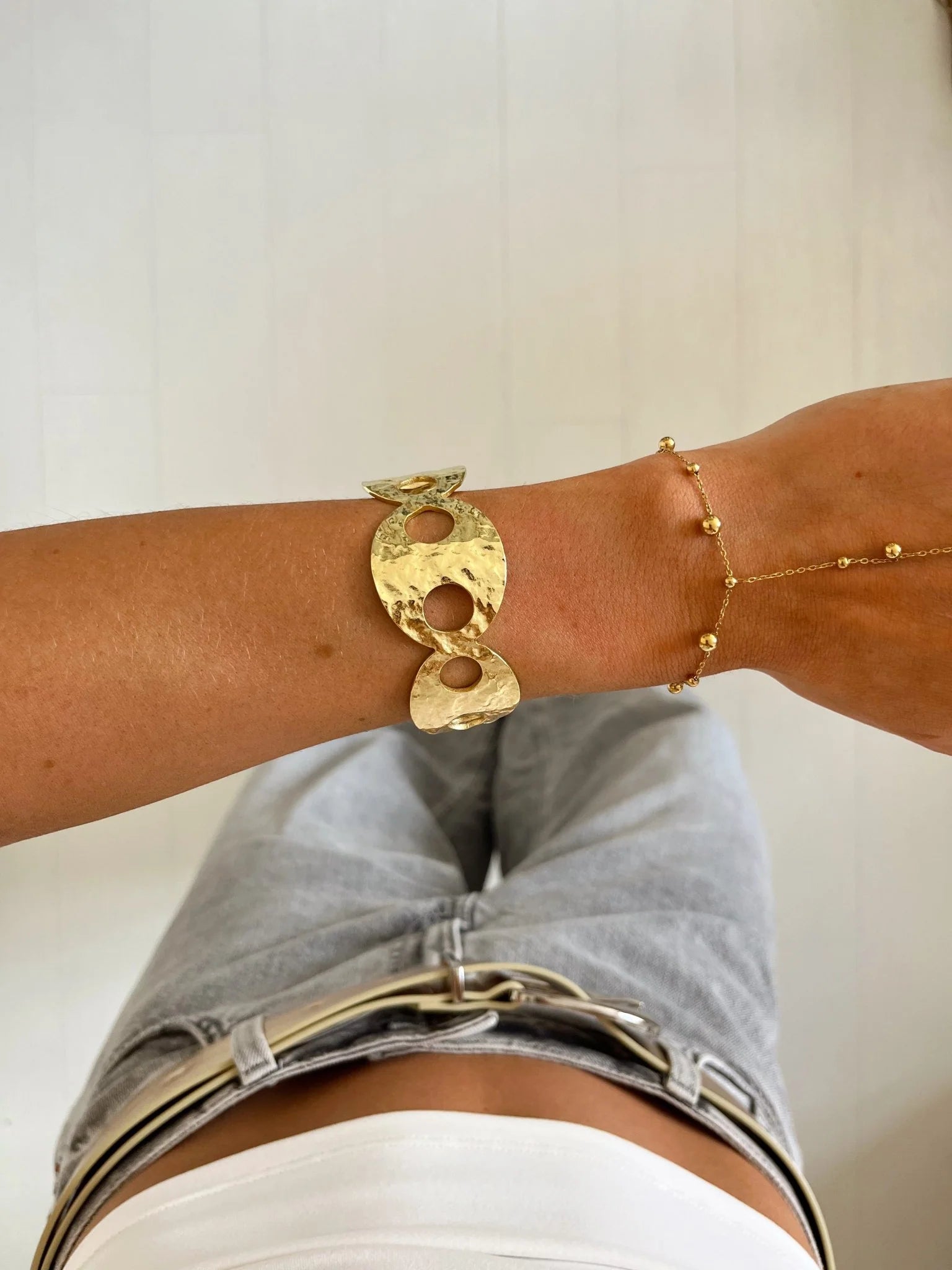 GORGI BANGLE