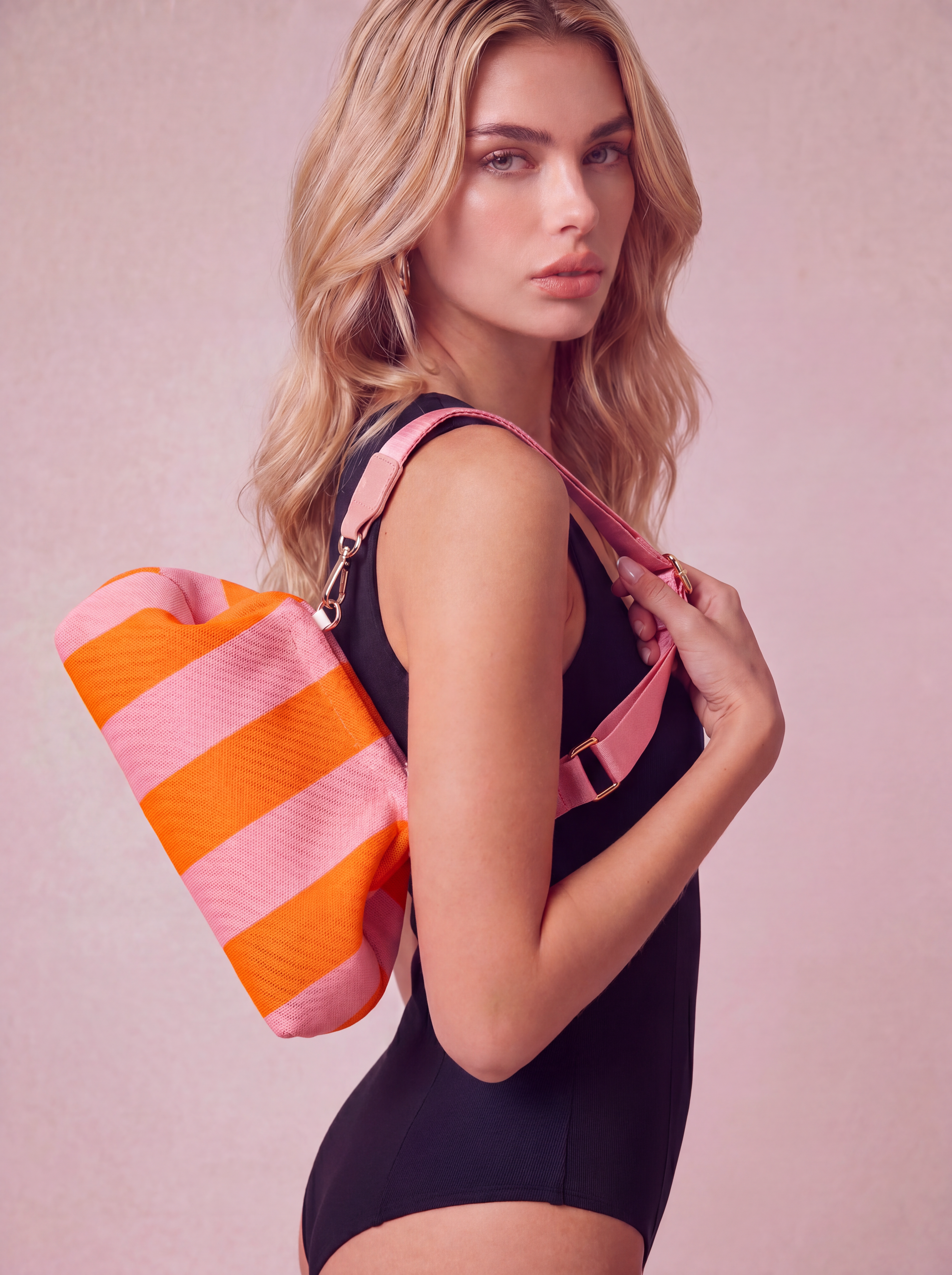 CITY GIRL POUCH + STRAP