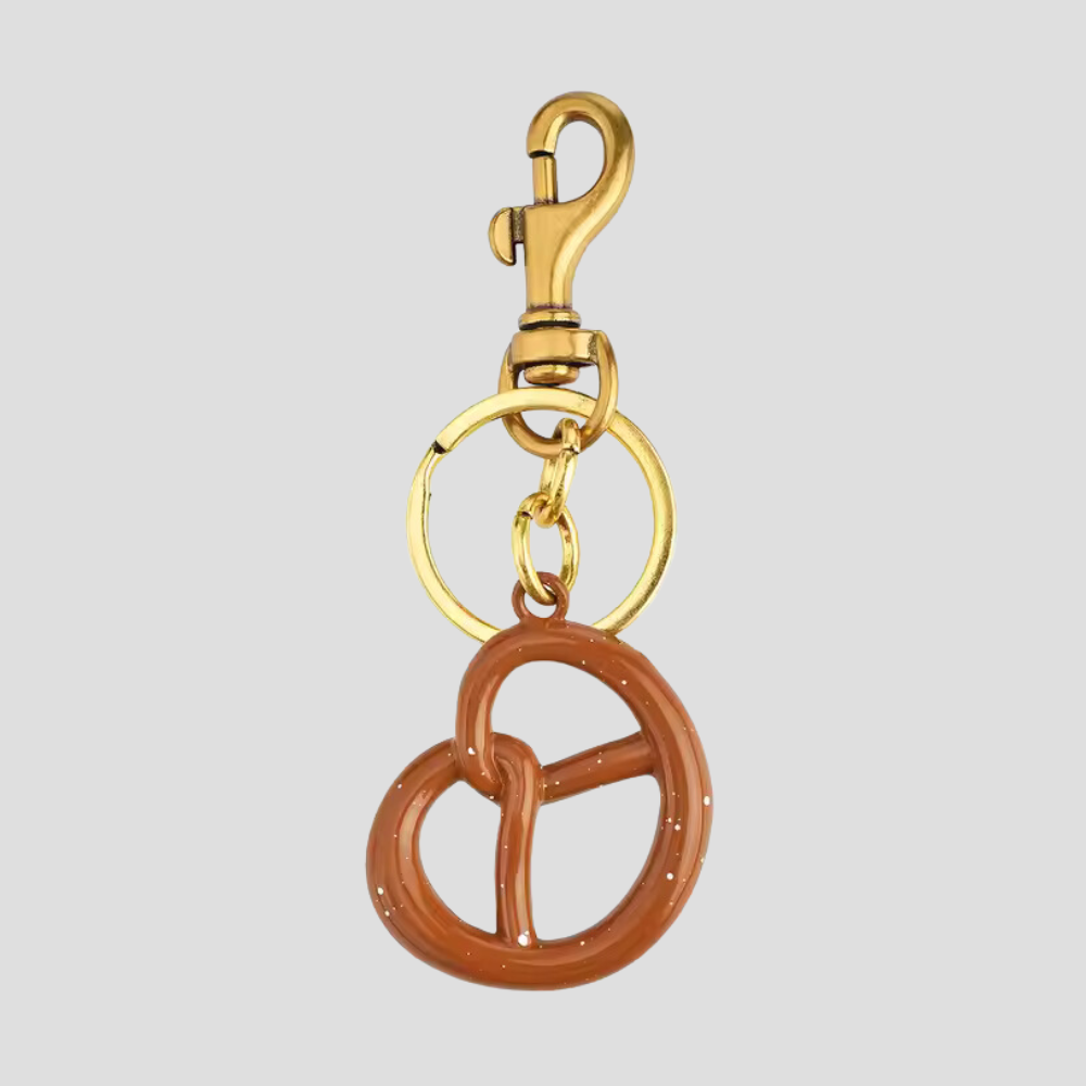 PRETZEL CHARM - BCPZ001