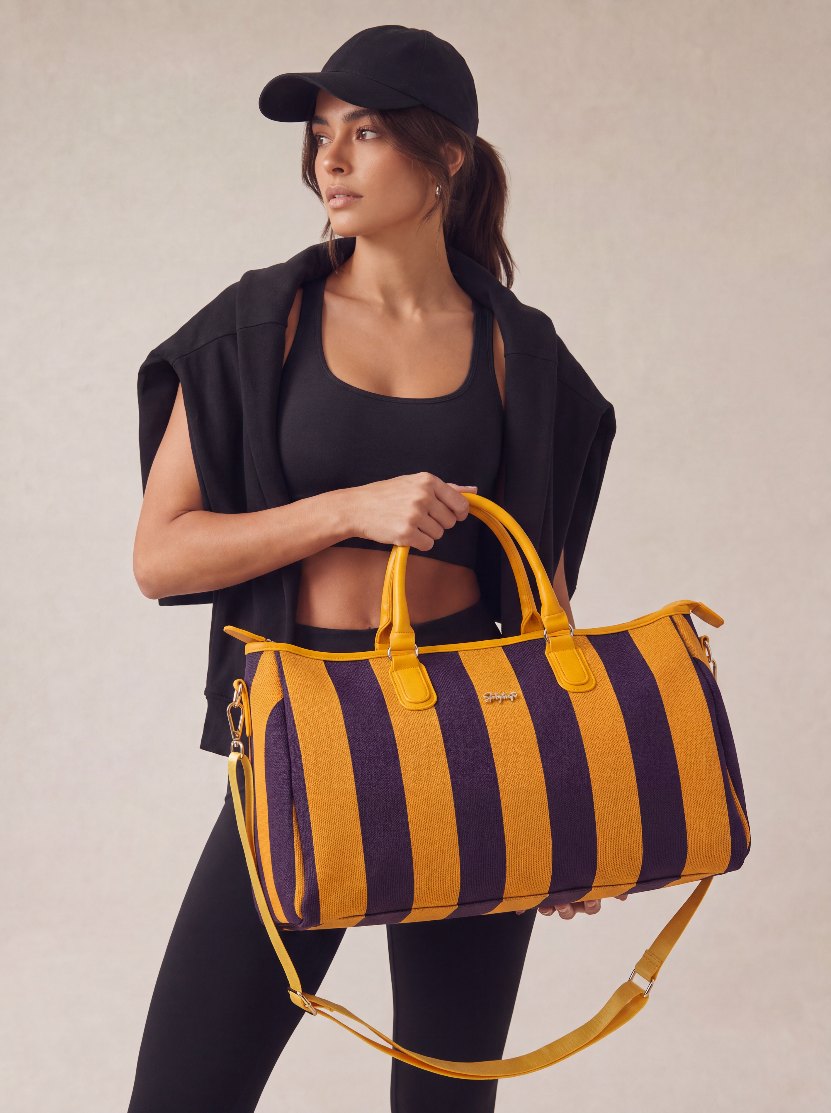 CITY GIRL TRAVEL BAG-3