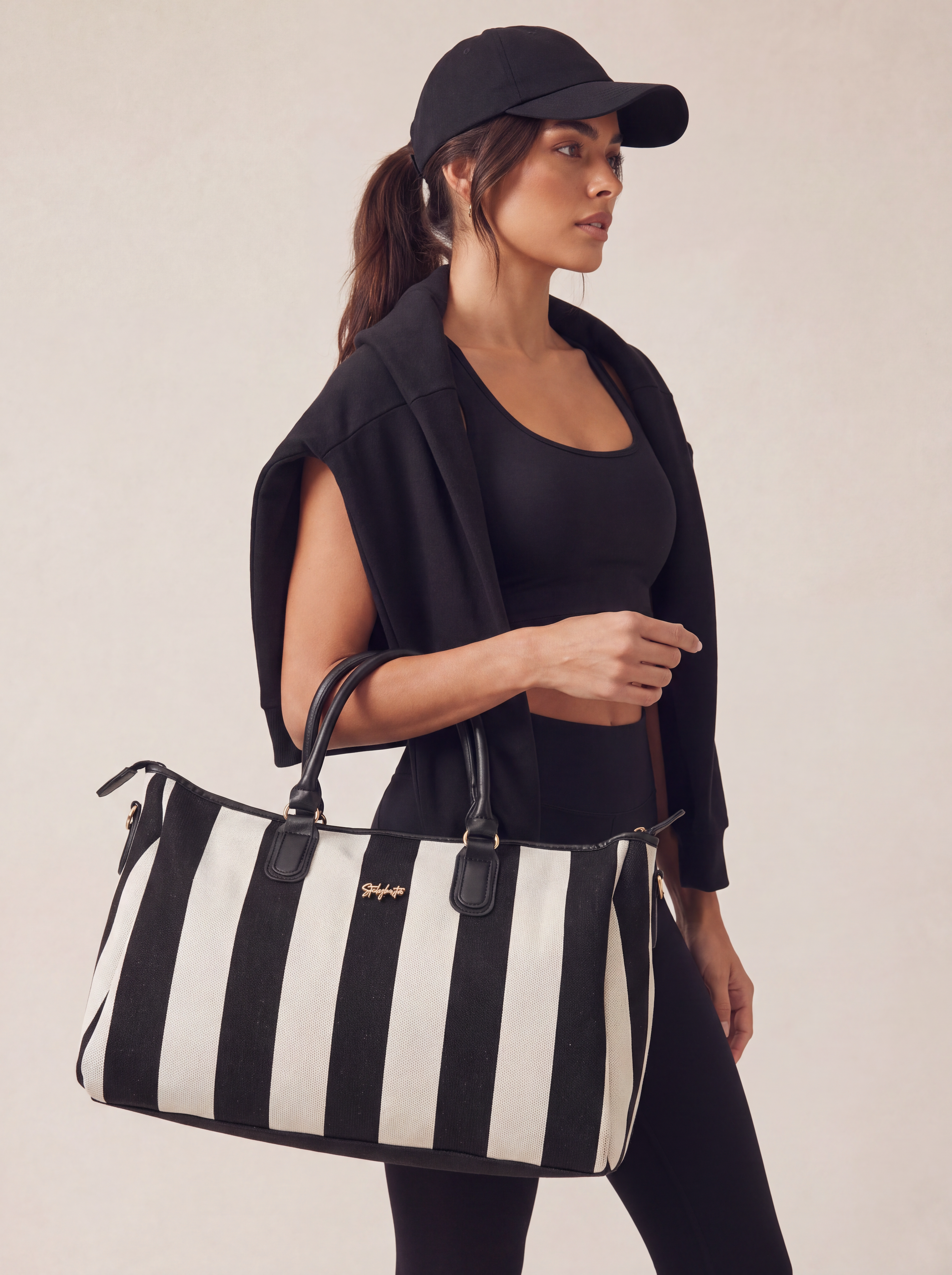 CITY GIRL TRAVEL BAG-5